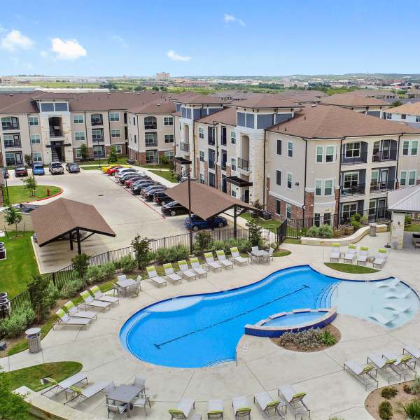 Charming community view at Sadler House in San Marcos, Texas
