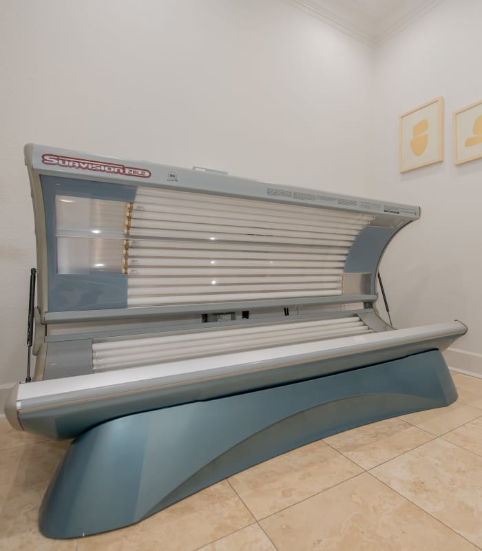 Tanning salon of Lexington Park Apartment Homes in North Little Rock, Arkansas