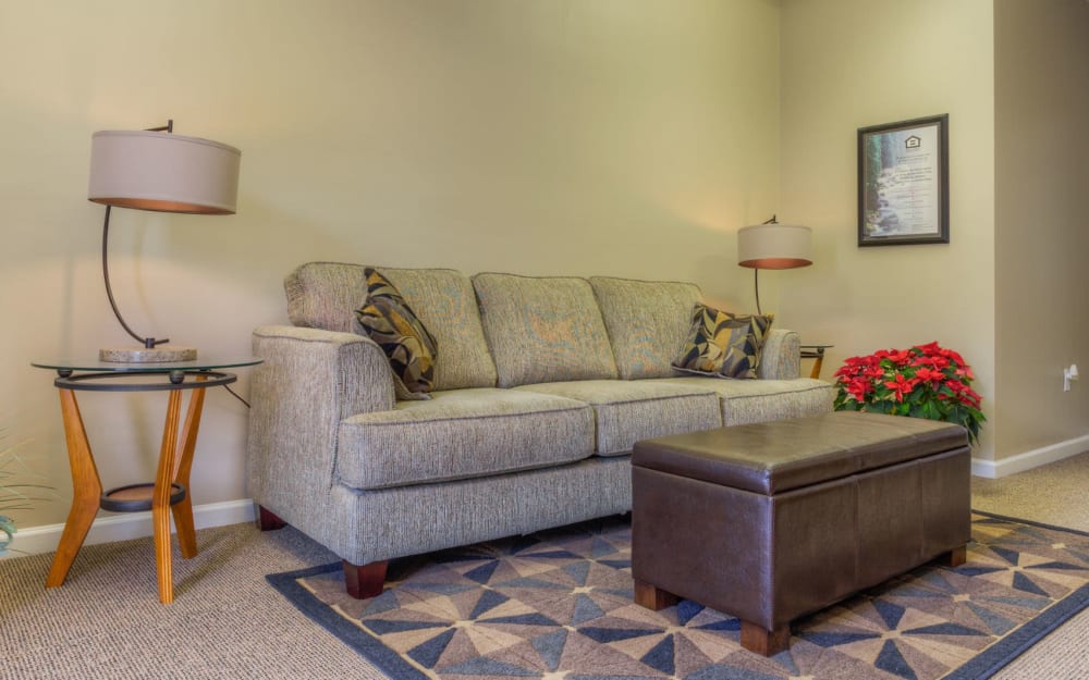 Sitting area in the leasing office at Highland Ridge Apartment Homes in High Point, North Carolina