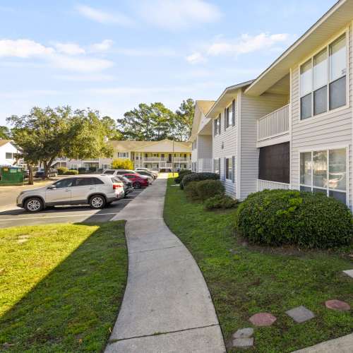 Charming community at The George Apartment Homes in Savannah, Georgia 
