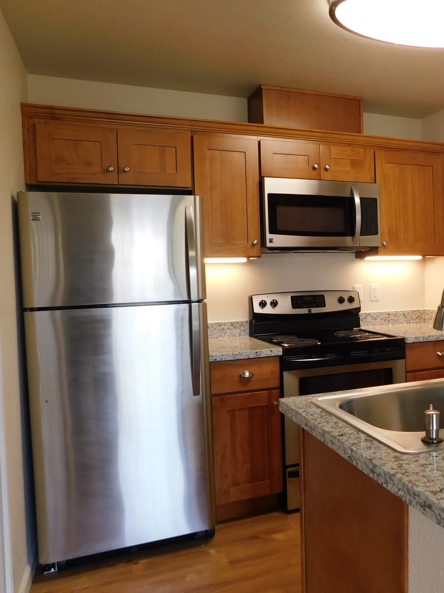 Well equipped kitchen at Millennium Park in Vancouver, WA