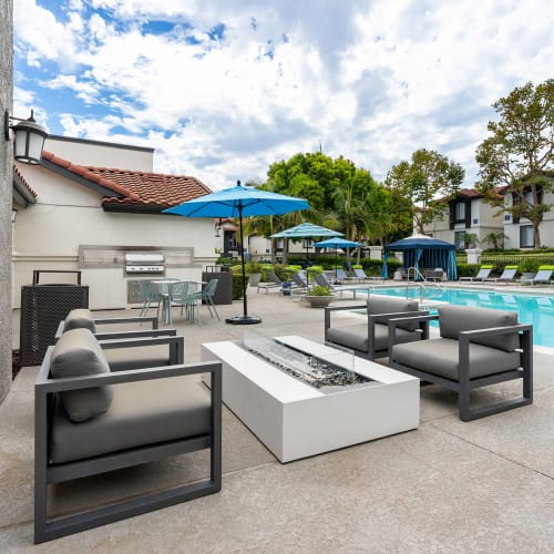 View amenities at Brookwood Villas in Corona, California