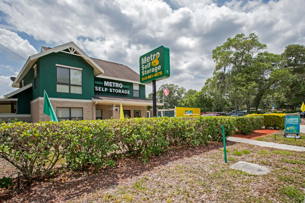 Self Storage Units Near Lake Magdalene Tampa Fl Metro Self Storage