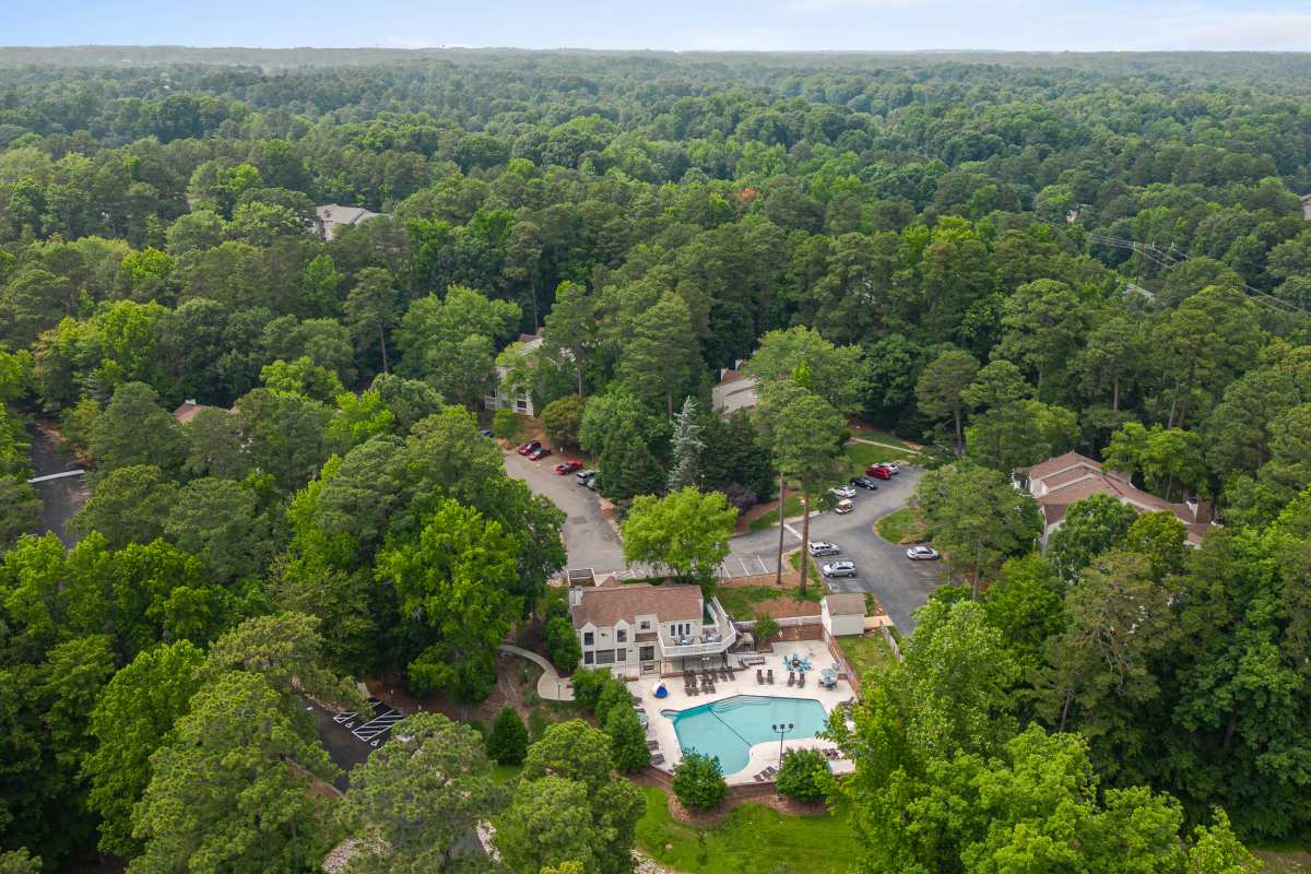 Aerial view of the apartments at Lake Lynn Reserve Apartments, Raleigh, North Carolina