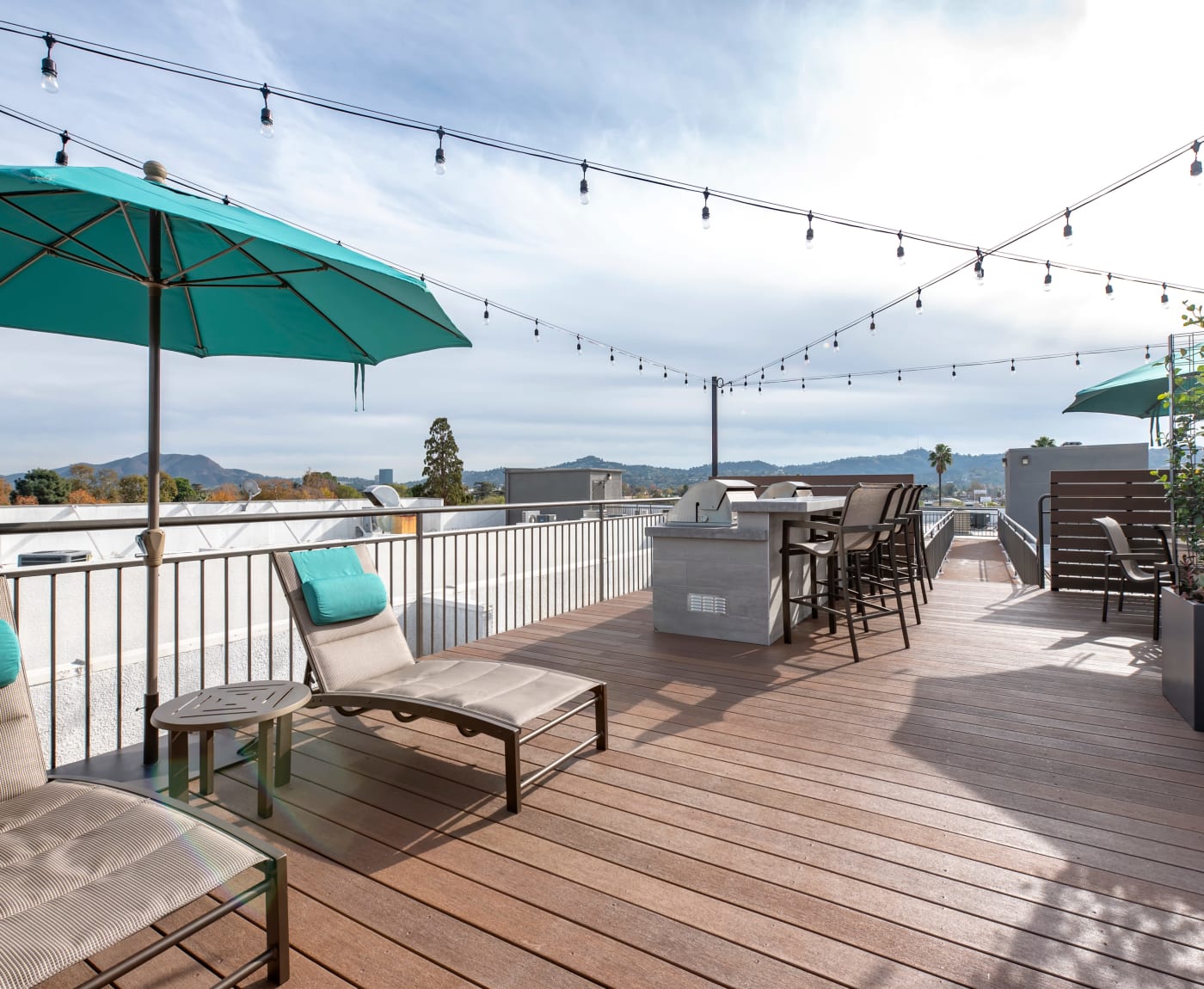 An outdoor rooftop balcony at Vue at Laurel Canyon in Valley Village, California