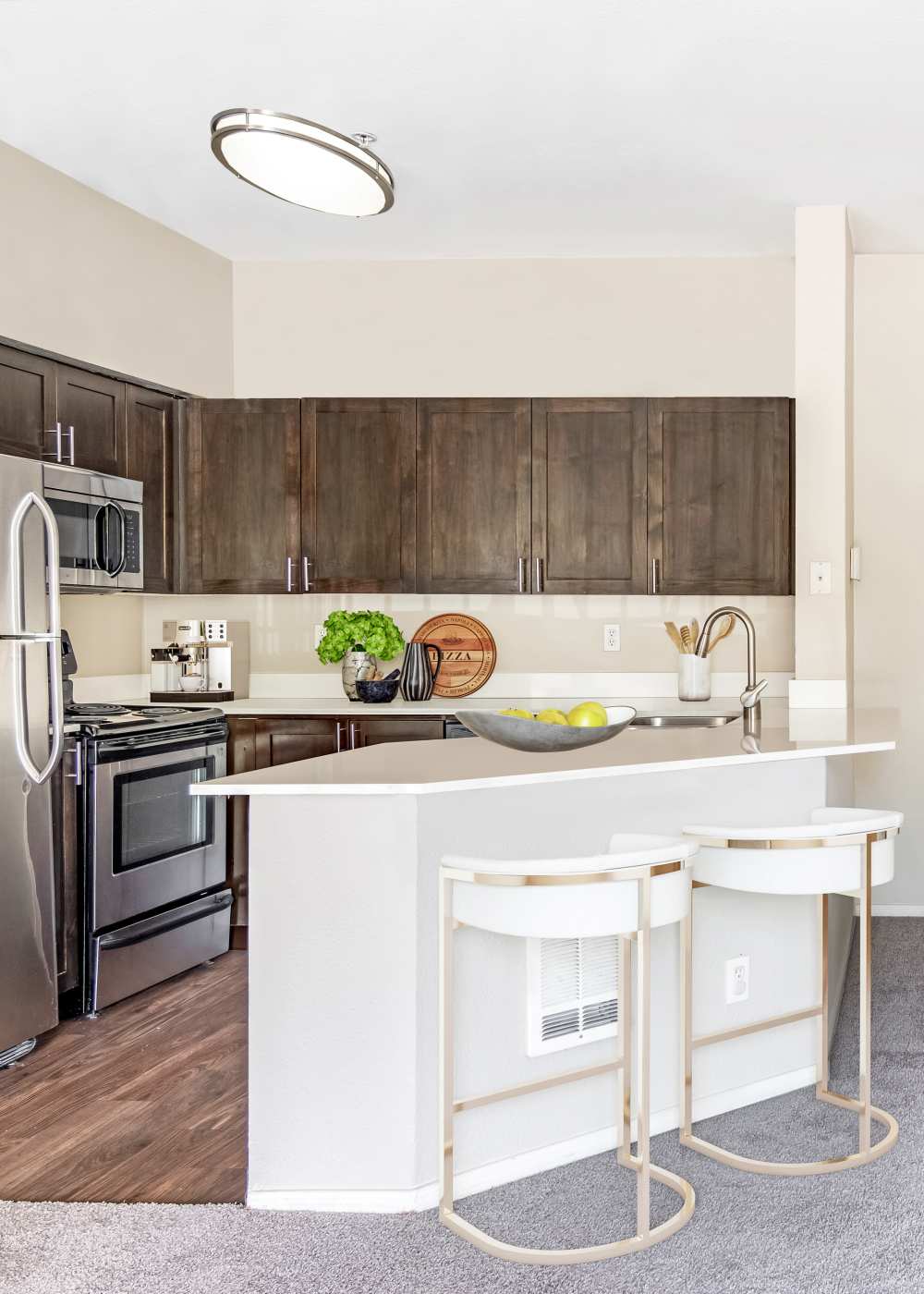 Apartments at HighGrove Apartments in Everett, Washington