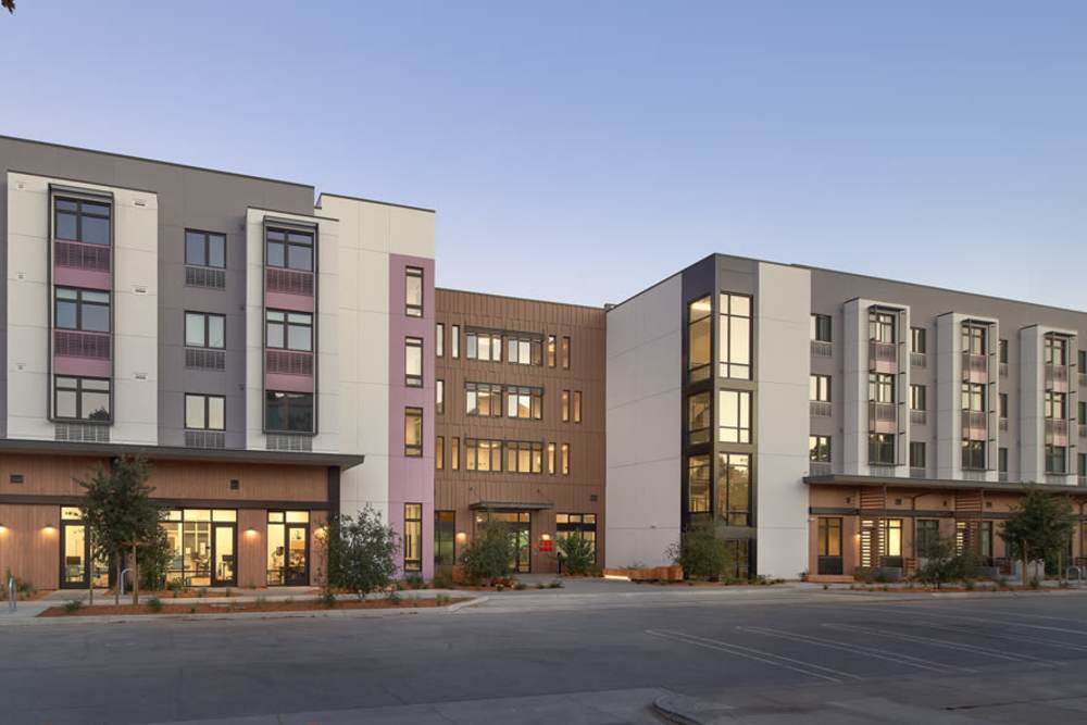 Front of community apartment at The Acacia in Palo Alto, California