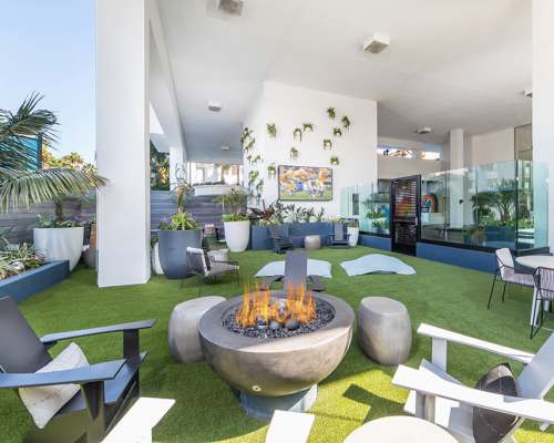 Stylish patio at 1900 Ocean Apartment Homes, Long Beach, California