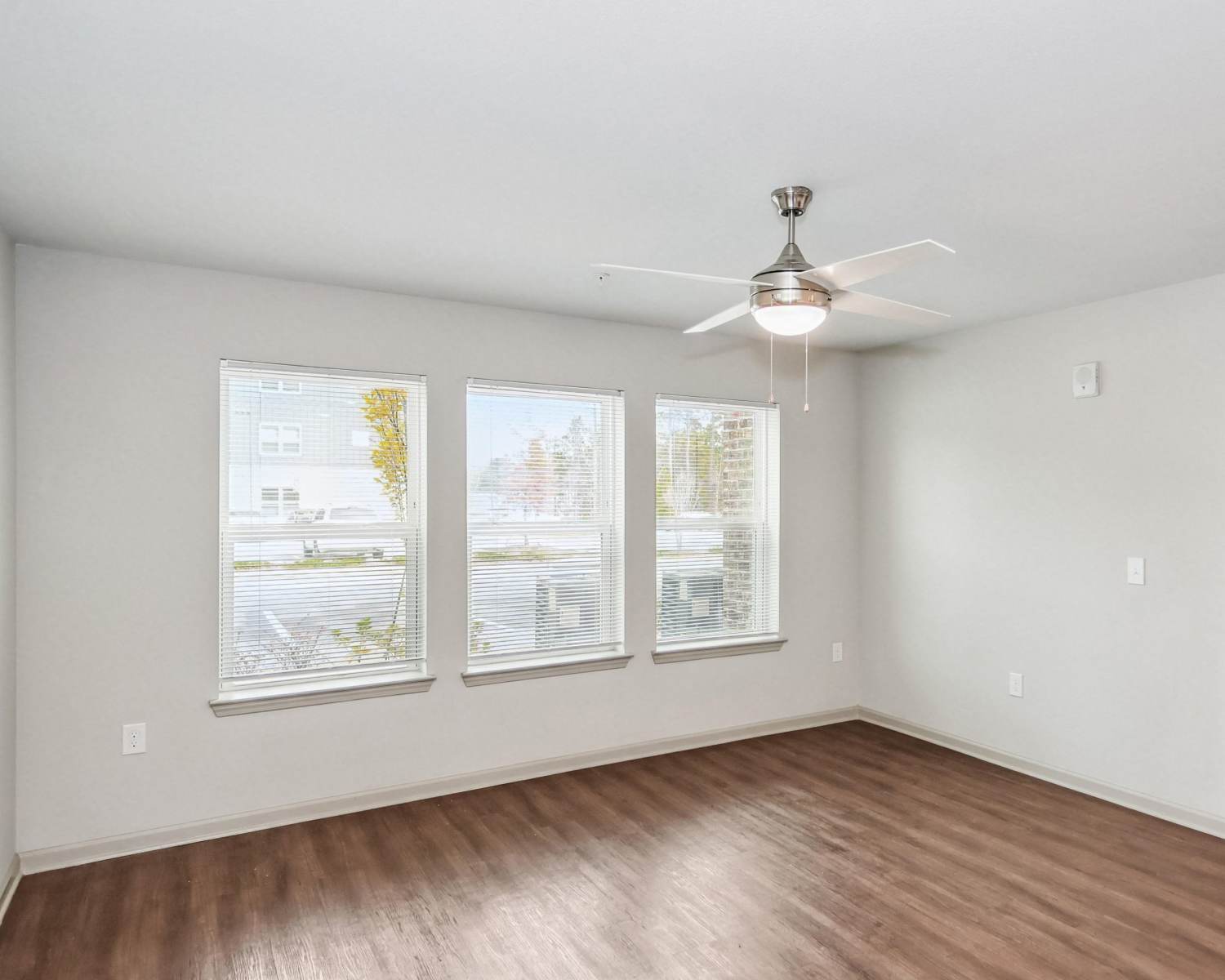 Living room at Flats at Mount Zion in Stockbridge,Georgia