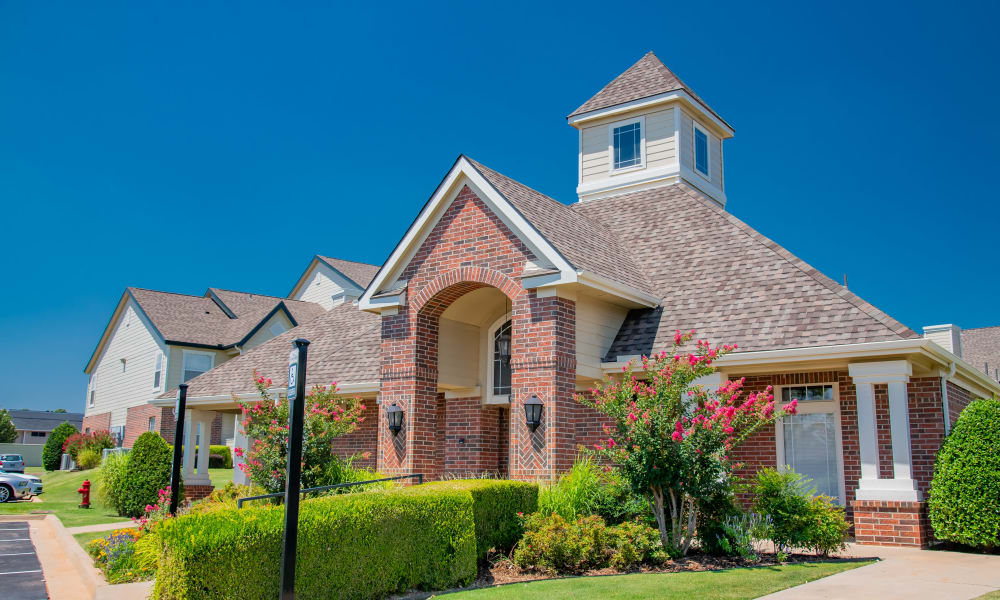 Exterior at Villas at Stonebridge in Edmond, Oklahoma