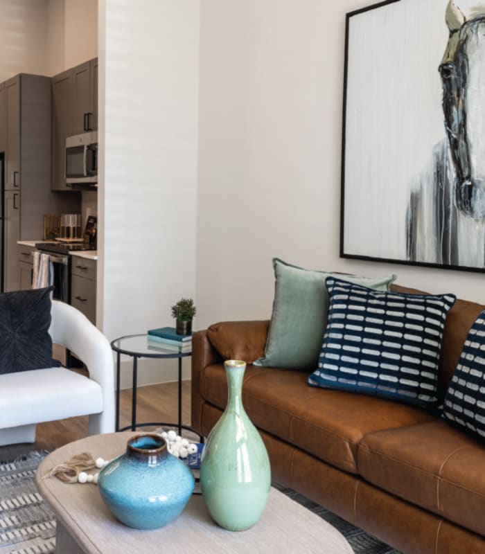 Living room with modern art at The Everly at Rouzan in Baton Rouge, Louisiana