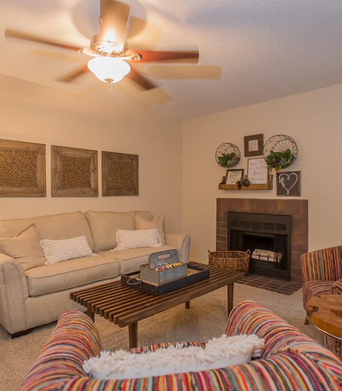 Living room at Woodscape Apartments in Oklahoma City, Oklahoma