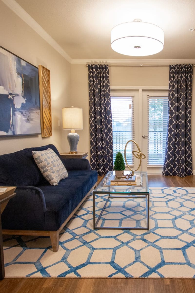 Resident apartments at Landing at Watermere Woodland Lakes in Conroe, Texas