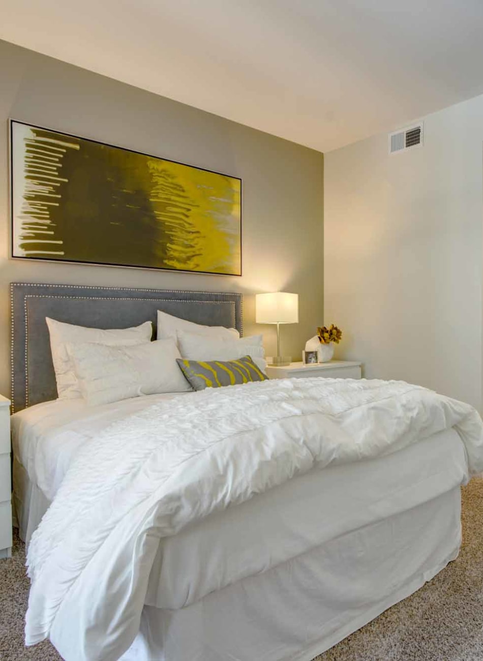 Model bedroom at Domus on the Boulevard in Mountain View, California