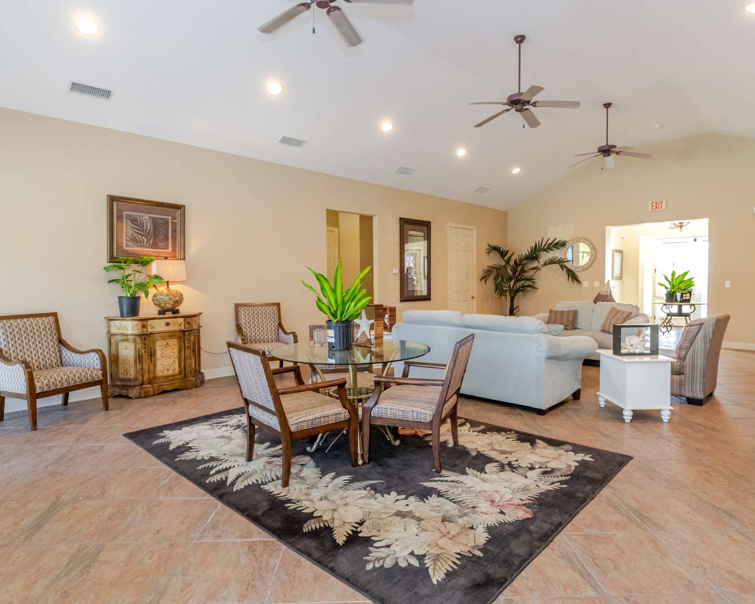 Living room at Annandale Park in Robertsdale,Alabama