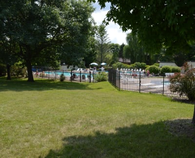 Exterior view at Riverton Knolls in West Henrietta