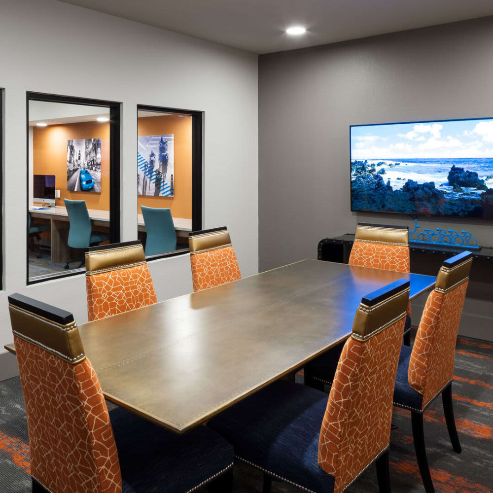 Modern conference room at Alma Hub 121 in McKinney, Texas