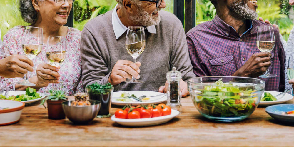 Residents enjoying a fantastic, fresh lunch at The Blake at Biloxi in Biloxi, Mississippi