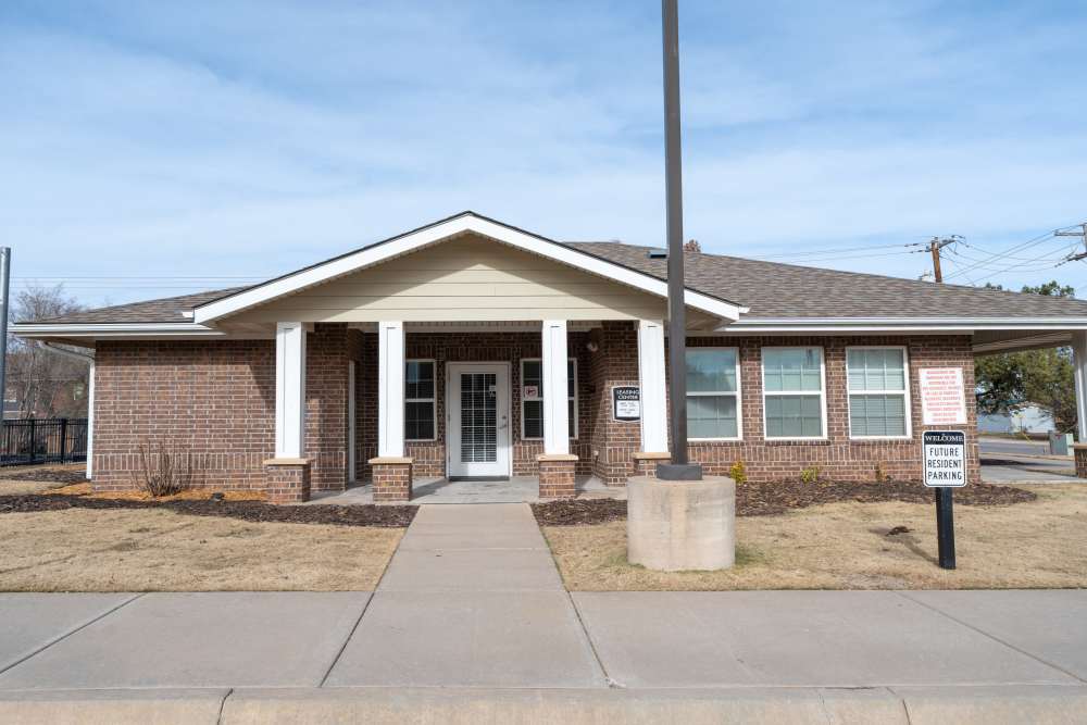 An exterior view of the apartment building at Fairway Breeze in El Reno. OK