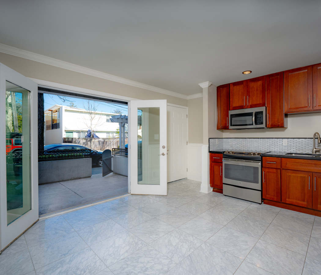 Entryway at 35 Tam in San Anselmo, California