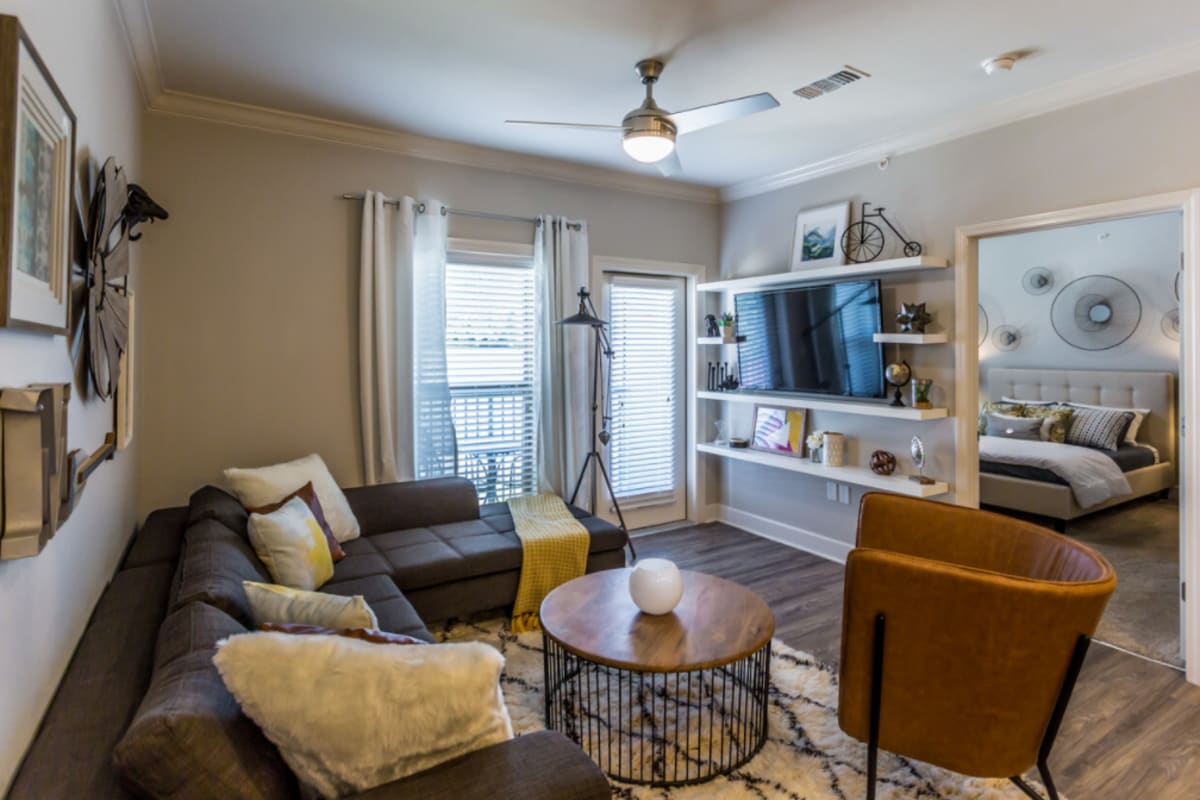 Spacious living room at McKenzie Park in Little Rock, Arkansas