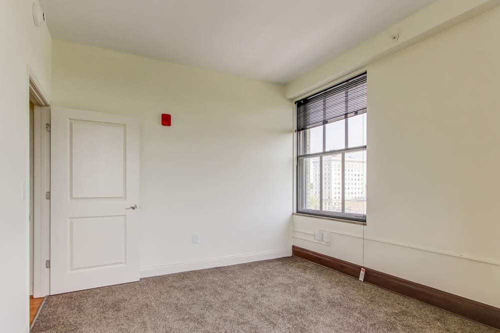 Unfurnished room with carpet flooring at 43 Town Square in Lima, Ohio