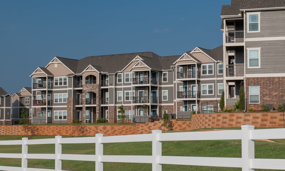 Exterior at Artisan Crossing in Norman, Oklahoma