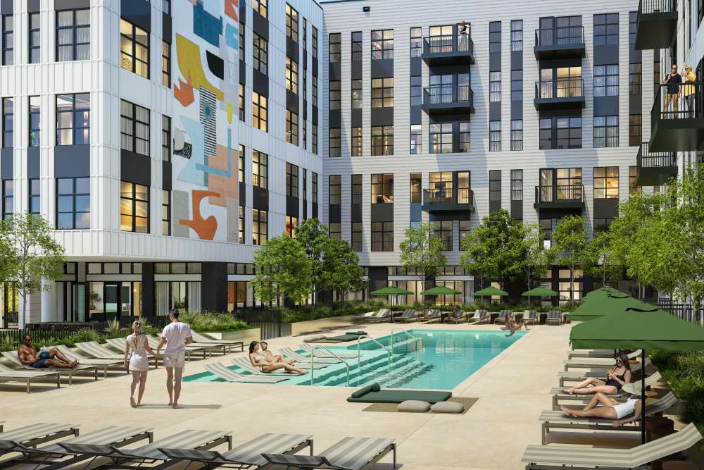 Outdoor pool and courtyard at St. Albans Lofts in Raleigh, North Carolina