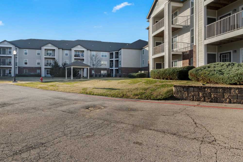 Exterior view of community at Hartford Villas in Broken Arrow, Oklahoma