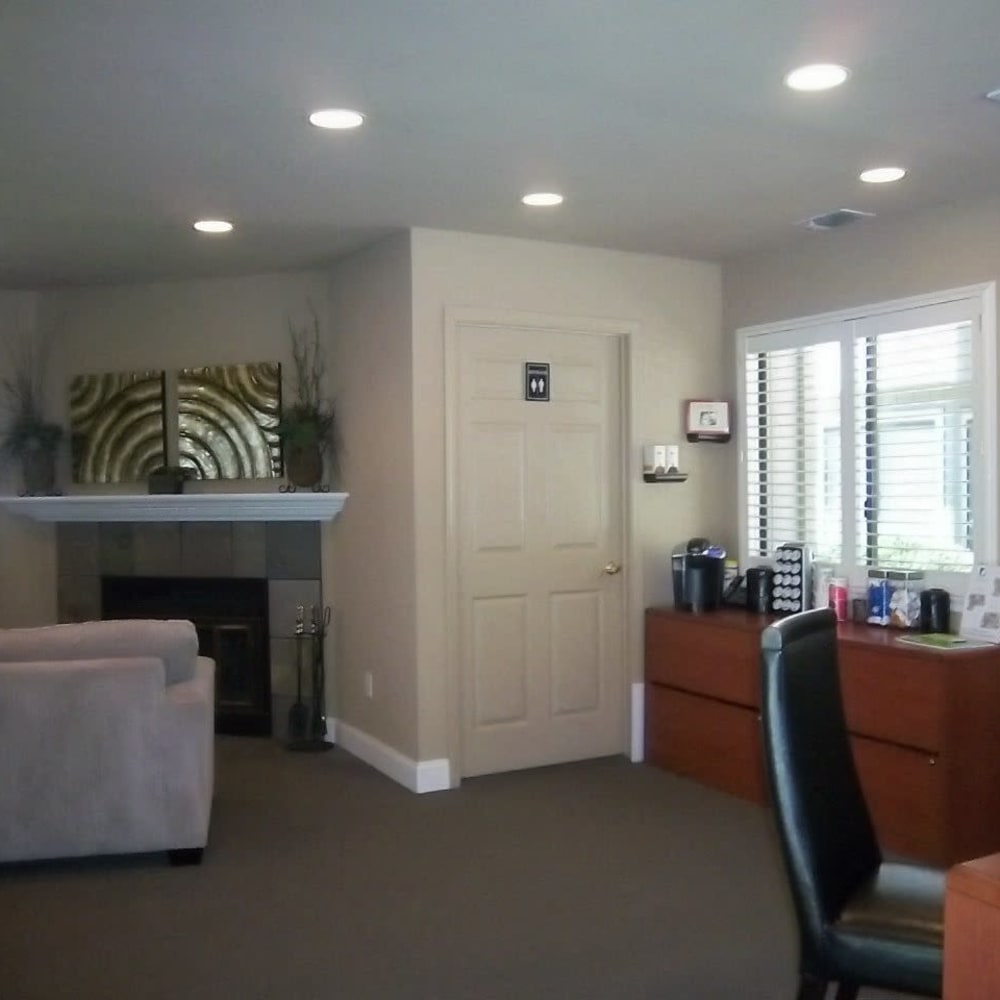 Clubhouse and office at Oak Ridge Apartments in Sacramento, California