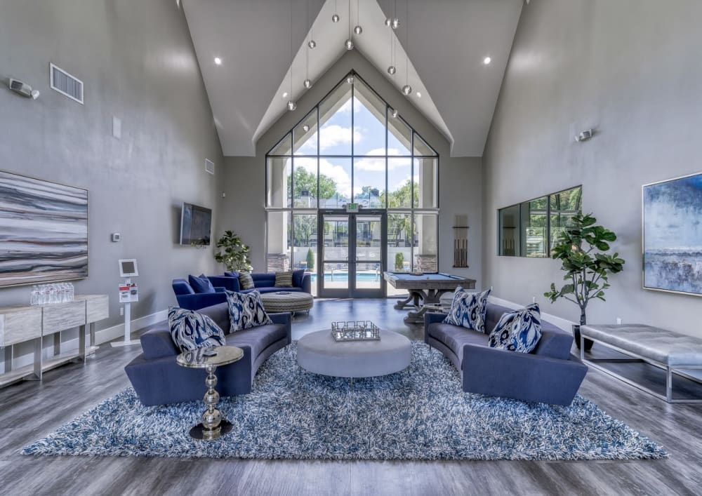 Elegant lounge area at Tanglewood in Davis, California