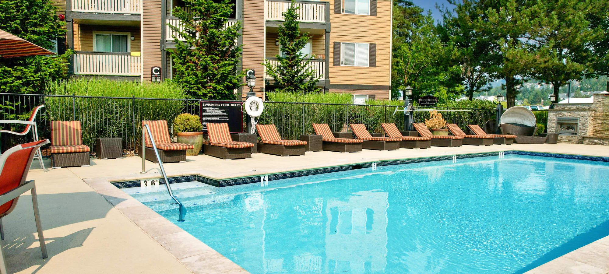 Apartments in Newcastle, Washington at Newport Crossing Apartments