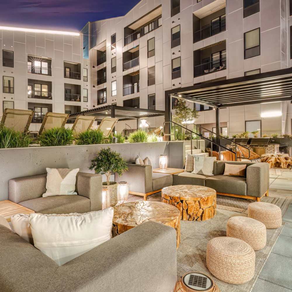 Outside seating area at Green|House Short North in Columbus, Ohio