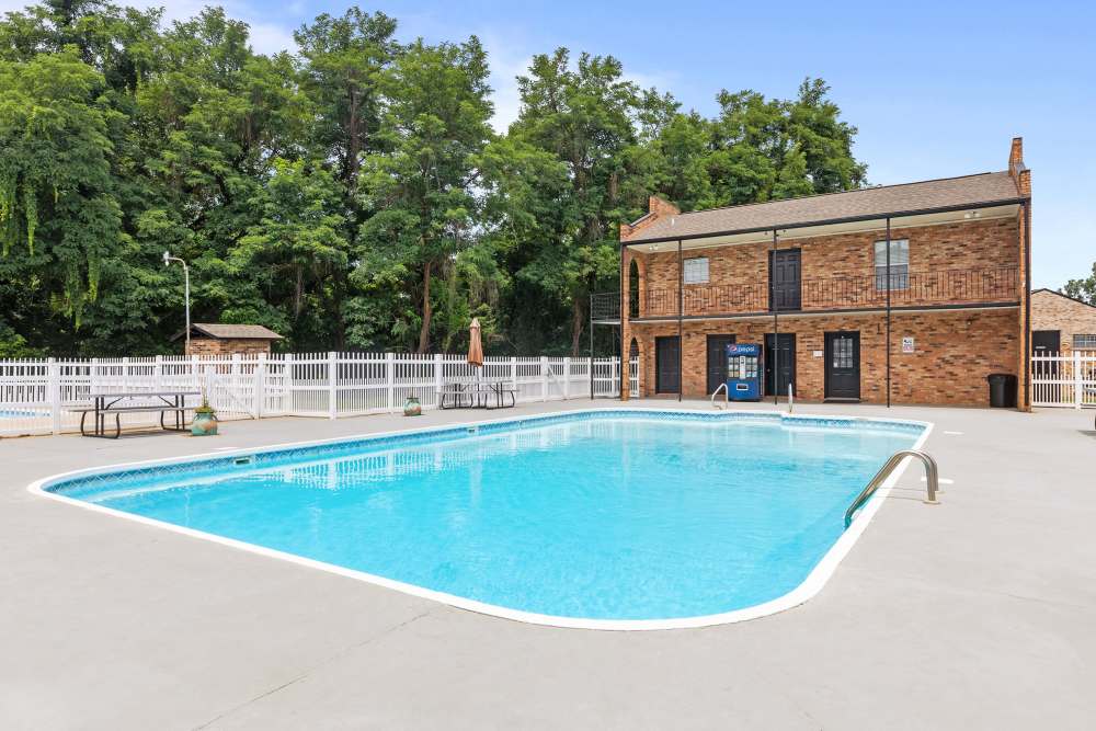 Sparkling water pool in a charming property in Pecan Ridge in Vicksburg, Mississippi