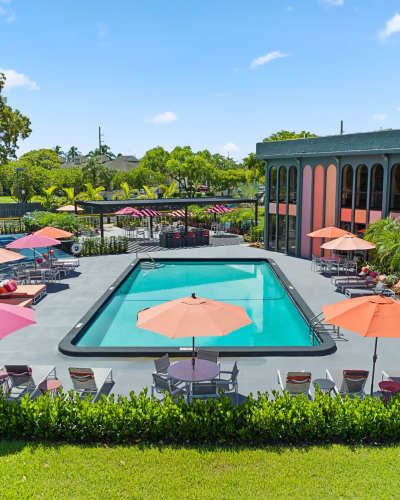 Beautiful pool at Delamar Apartment Homes, Sunrise, Florida