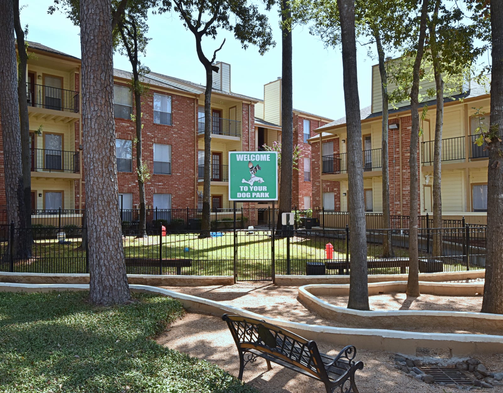 Park at Deerbrook Apartments welcomes your pets in Humble, TX