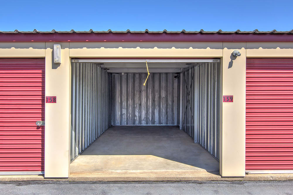 Storage Units North Lexington, KY near Enterprise Park Safe Storage
