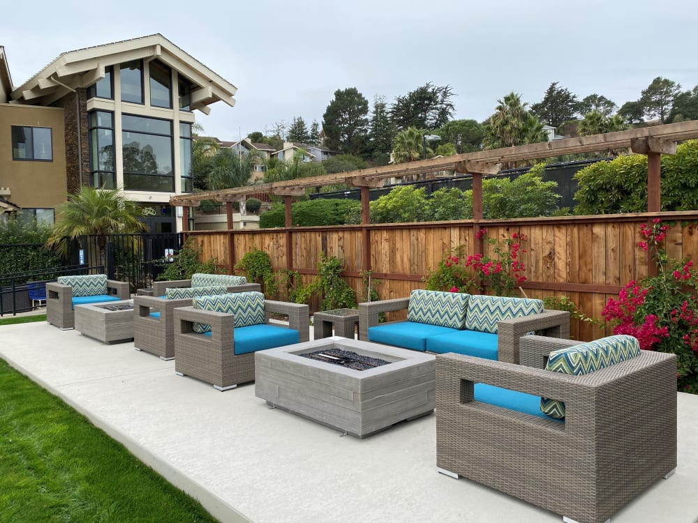 Poolside seating at Harbor Point Apartments in Mill Valley, California