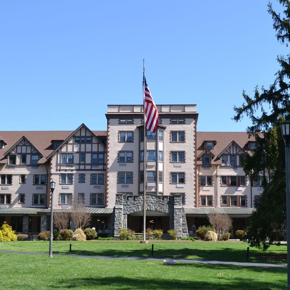 Apartments at Kenilworth Inn in Asheville, North Carolina