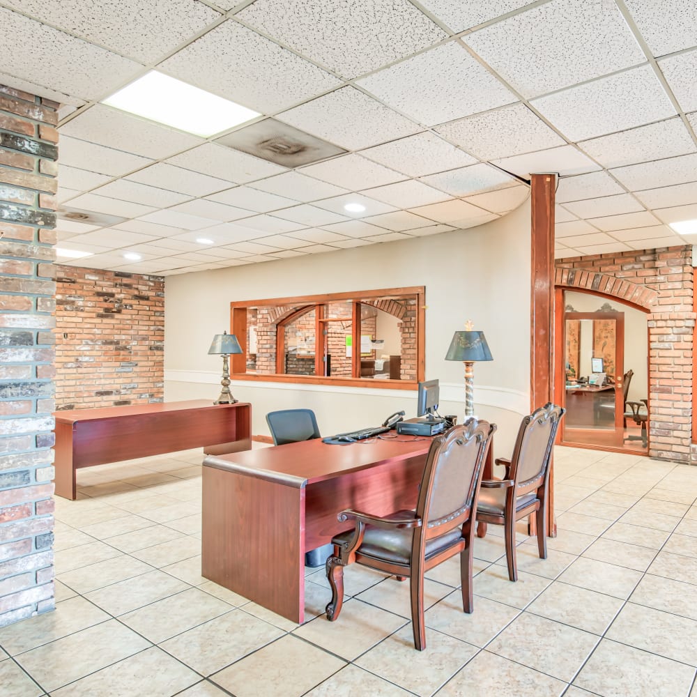 Common space at Napoleon Square Apartments in Houston, Texas