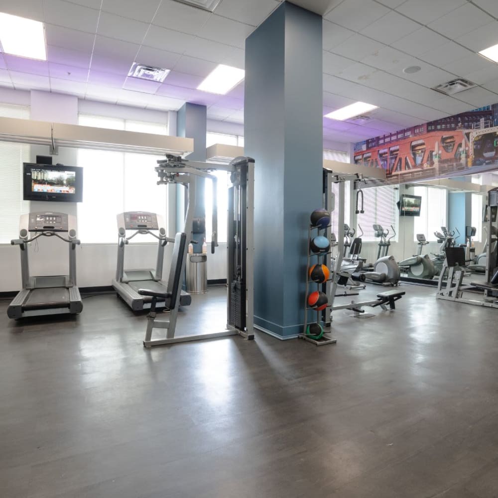 Fitness Center at  415 Premier Apartments in Evanston, Illinois