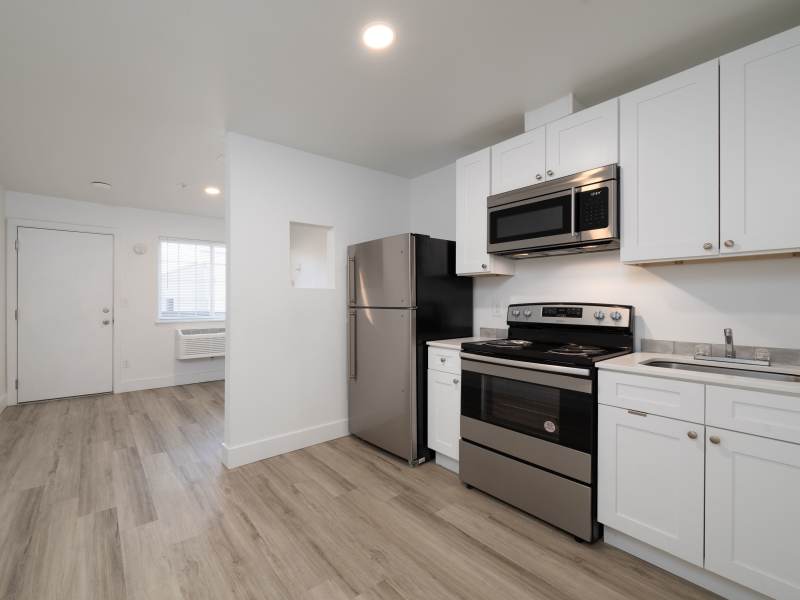 Crisp interior at Pinnacle Apartments in Fife, Washington