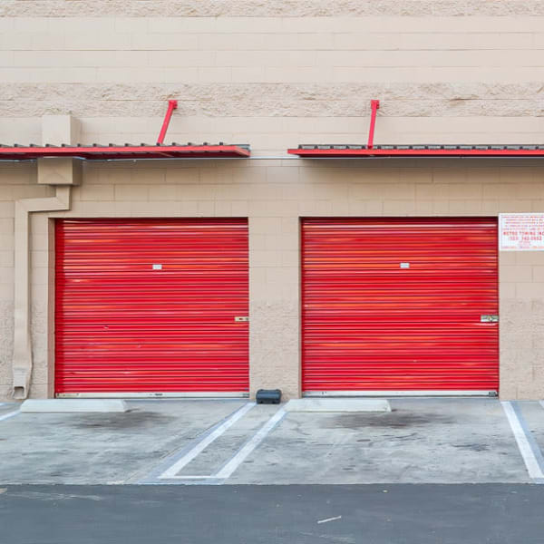 Climate controlled outdoor storage units at StorQuest Self Storage in Los Angeles, California