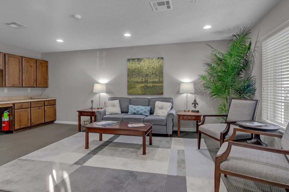 Common seating area at River Ridge in Sand Springs, Oklahoma