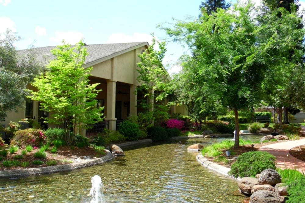 Exterior of Winding Commons Senior Living's building in Carmichael, California
