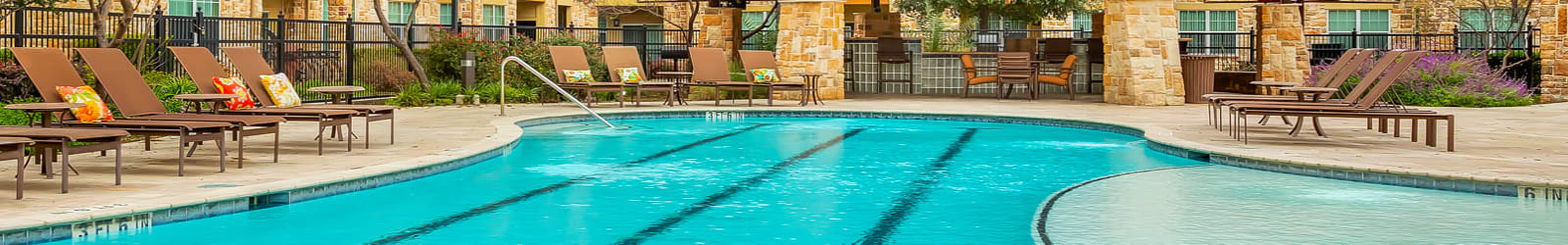 Apply at Villas in Westover Hills in San Antonio, Texas