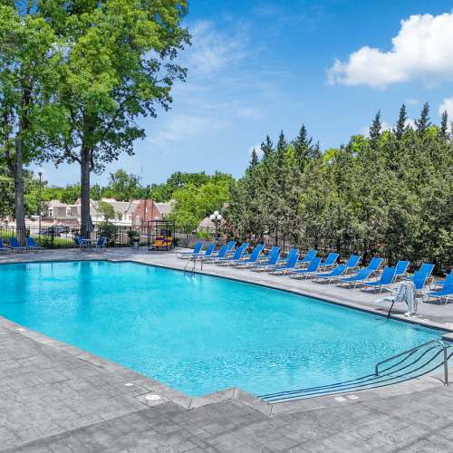Amenities at Georgetown Apartments in Merriam, Kansas