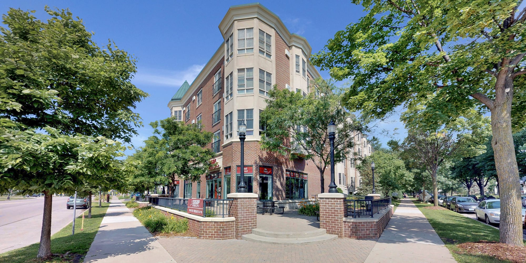 Oaks Hiawatha Station apartments in Minneapolis, Minnesota