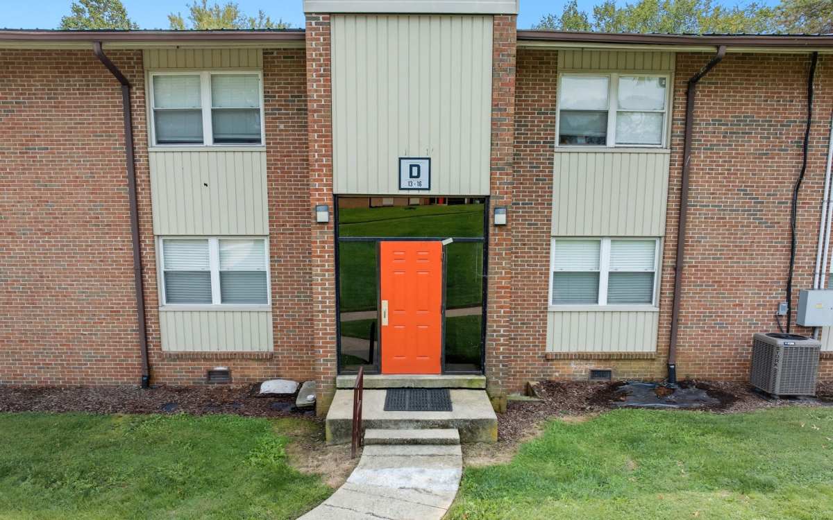 Reviews | Bristol Square Apartments in Bristol, Tennessee