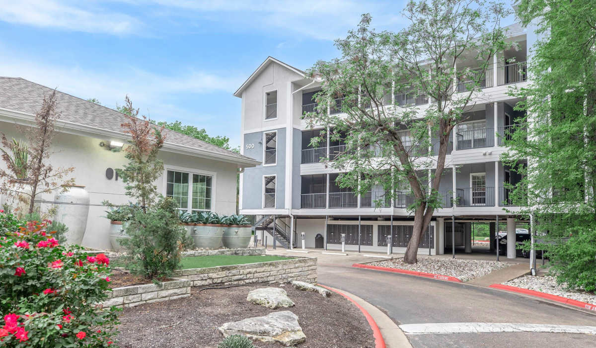 Apartment building with upgraded features at The Element in Bryan, Texas 
